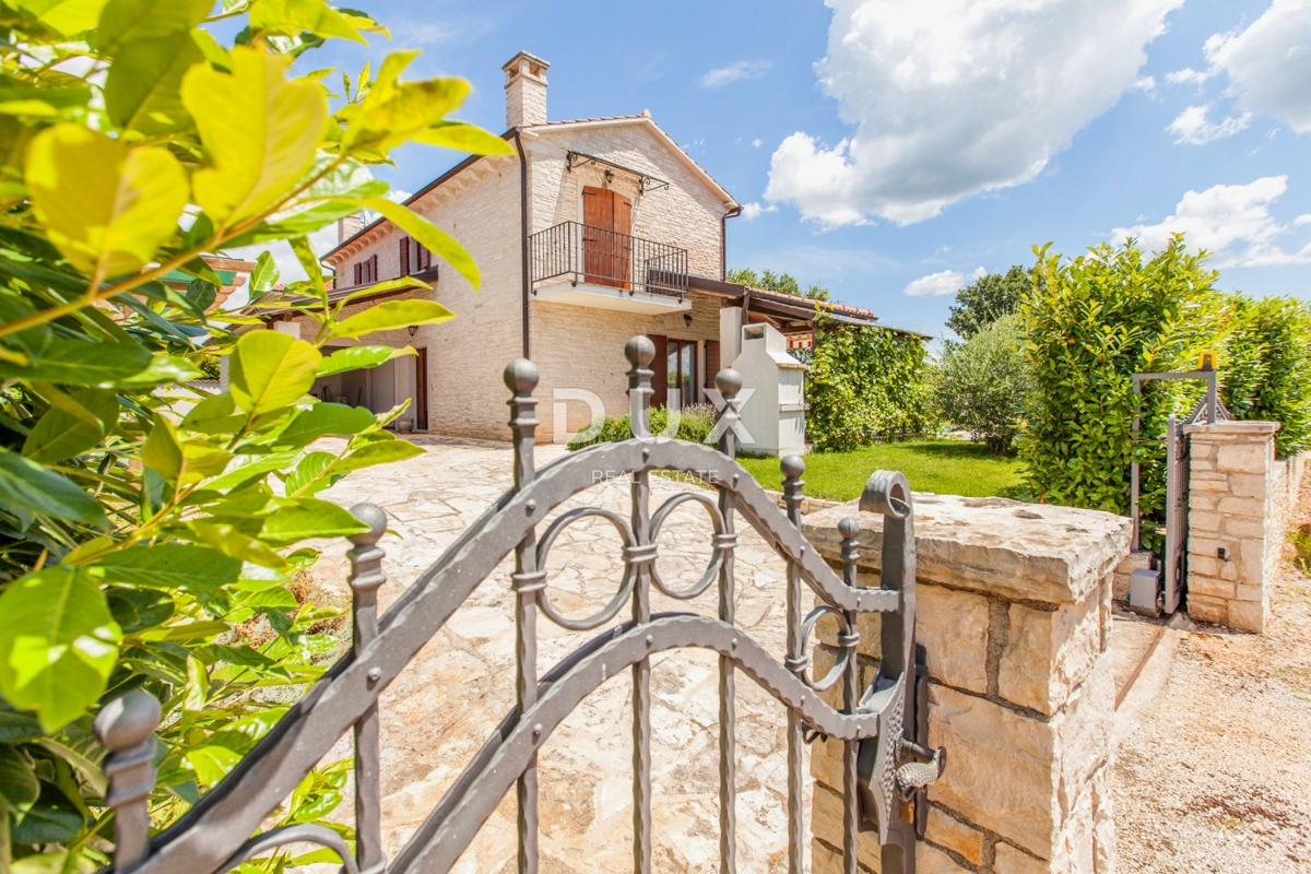 ISTRA, VIŠNJAN - Rustikalna hiša z bazenom