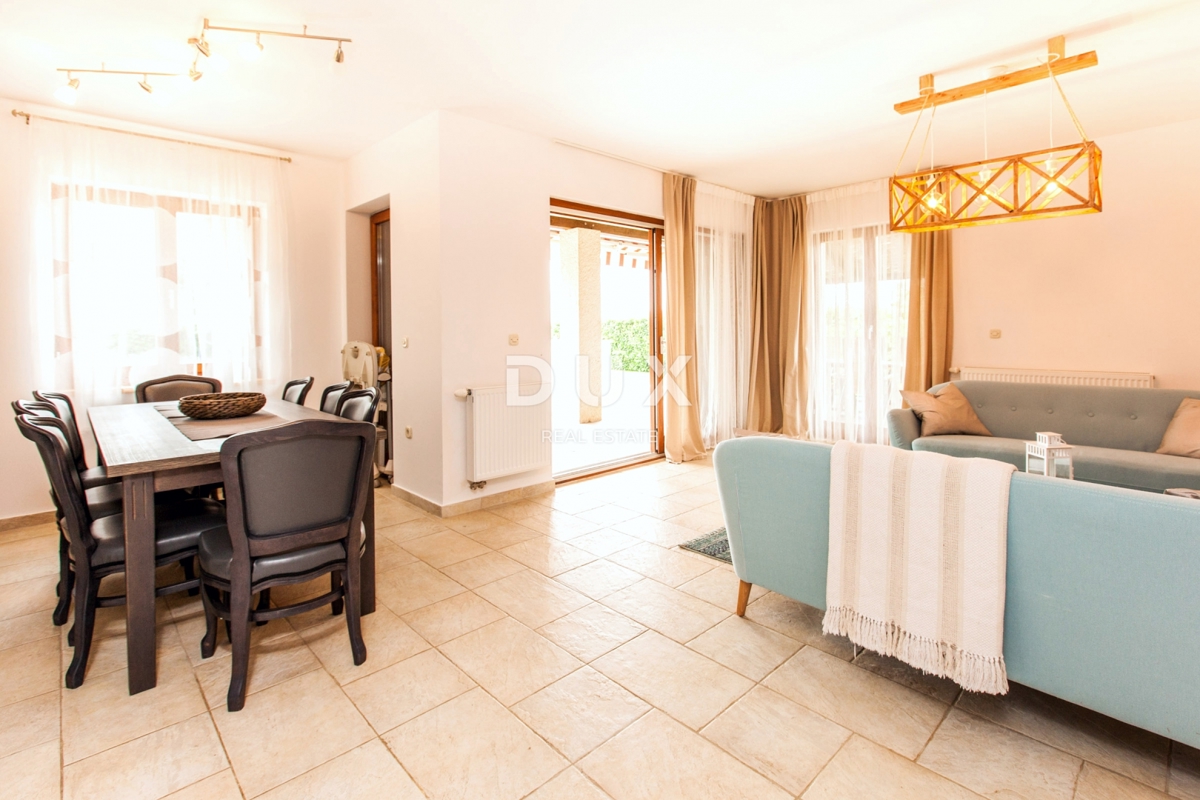 ISTRA, VIŠNJAN - Rustikalna hiša z bazenom