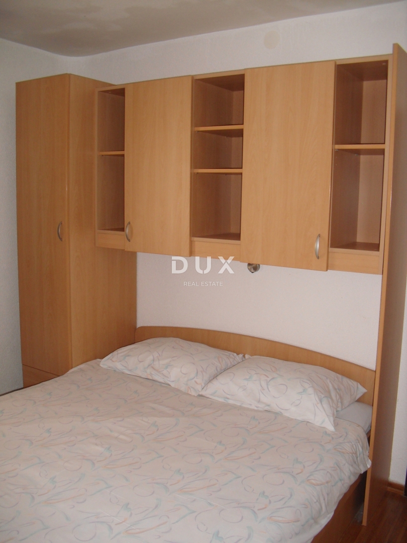 OTOK KRK, PUNAT - Samostojna hiša z bazenom 500 m od morja