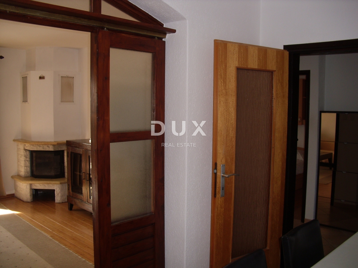 OTOK KRK, PUNAT - Samostojna hiša z bazenom 500 m od morja