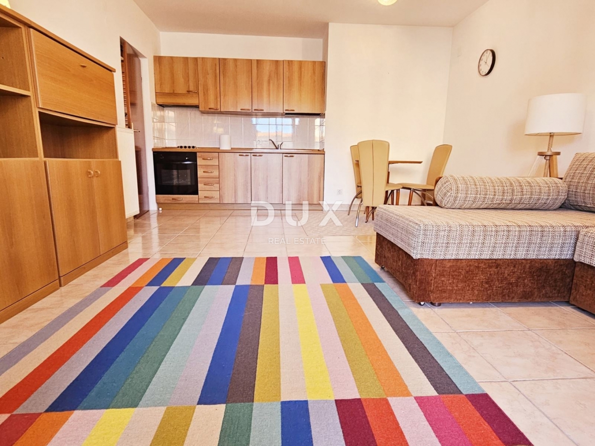 OTOK KRK, MALINSKA - Apartma s parkirnim mestom 30 m od morja