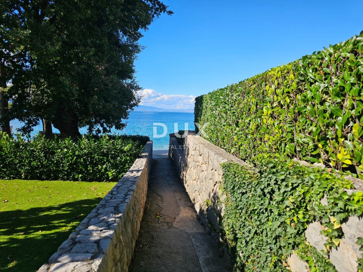 OTOK KRK, MALINSKA - Apartma s parkirnim mestom 30 m od morja