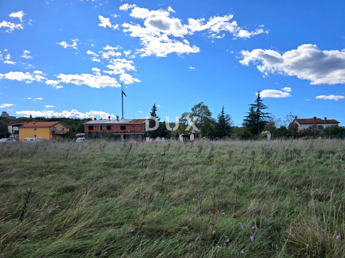 ISTRA, LABIN - Urbanizirano gradbeno zemljišče