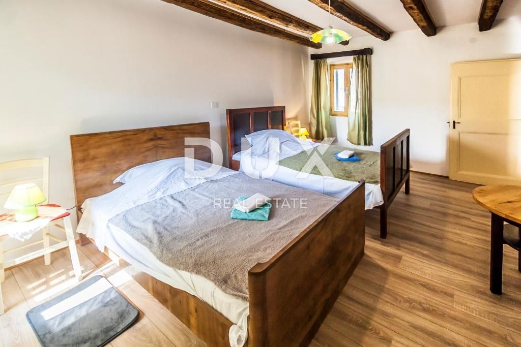 ISTRA, MARČANA - Obnovljena vrstna hiša