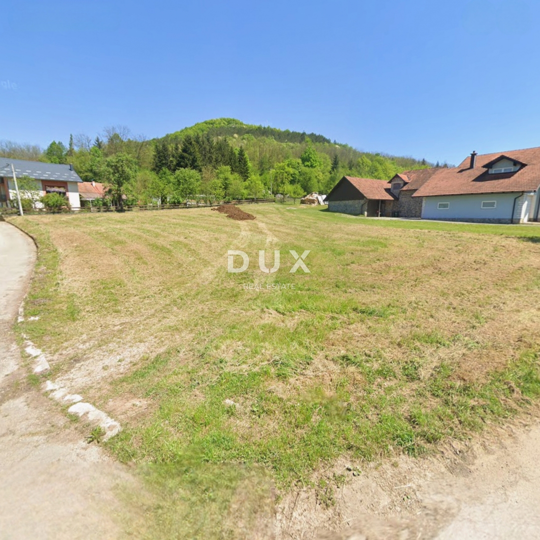 LIKA, OTOČAC, PROZOR - zazidljivo zemljišče 2000m2 v bližini reke Gacke za gradnjo stanovanjskih blokov - stanovanja / družinske hiše / hiše za najem z bazenom 