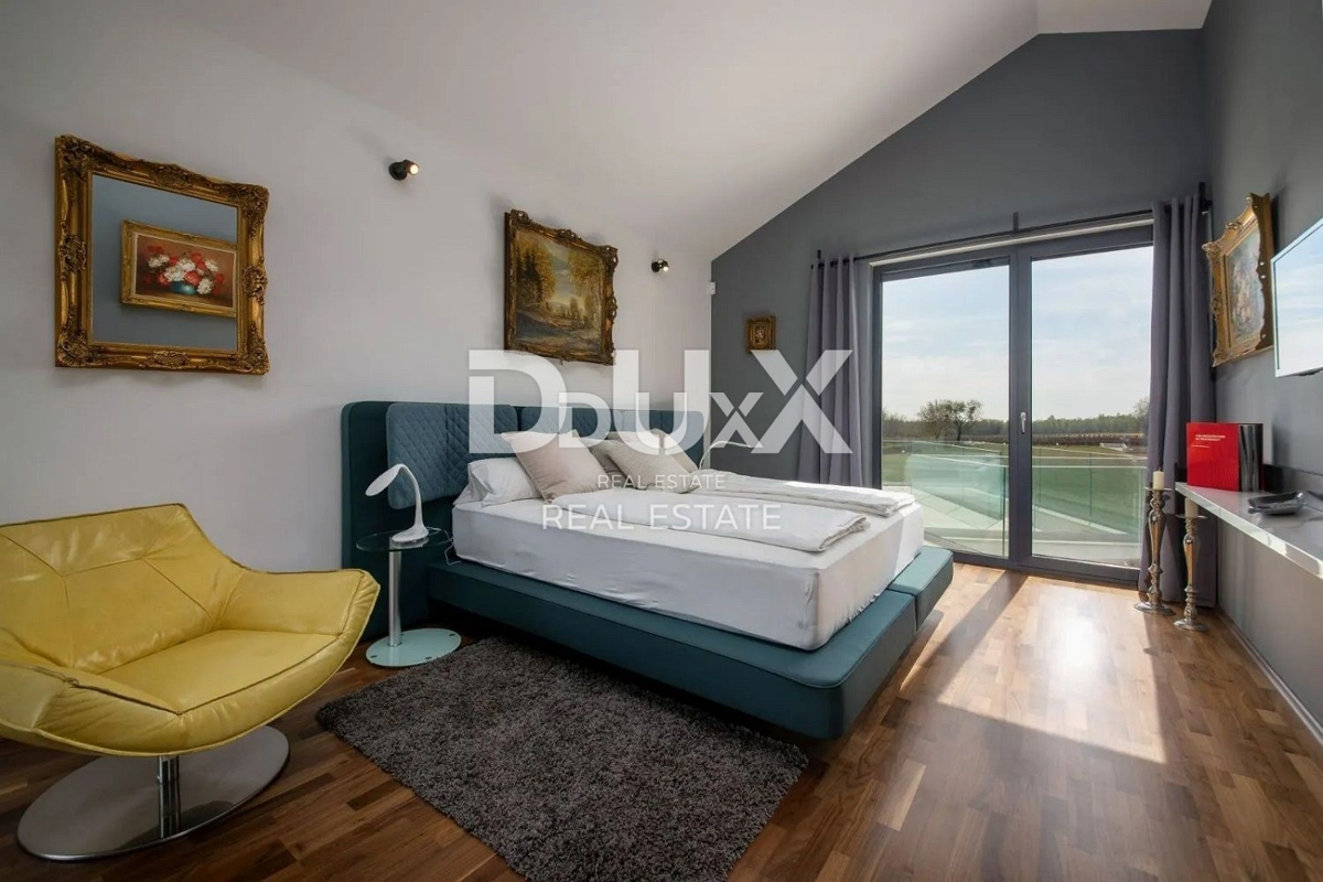 ISTRA, VIŠNJAN – Luksuzna dizajnerska vila s 6 spalnicami, bazenom in velikim vrtom