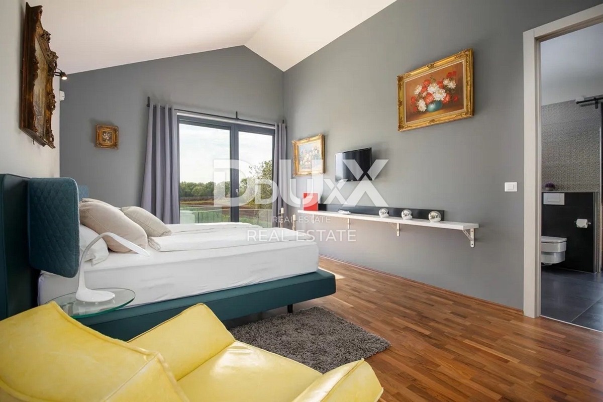 ISTRA, VIŠNJAN – Luksuzna dizajnerska vila s 6 spalnicami, bazenom in velikim vrtom