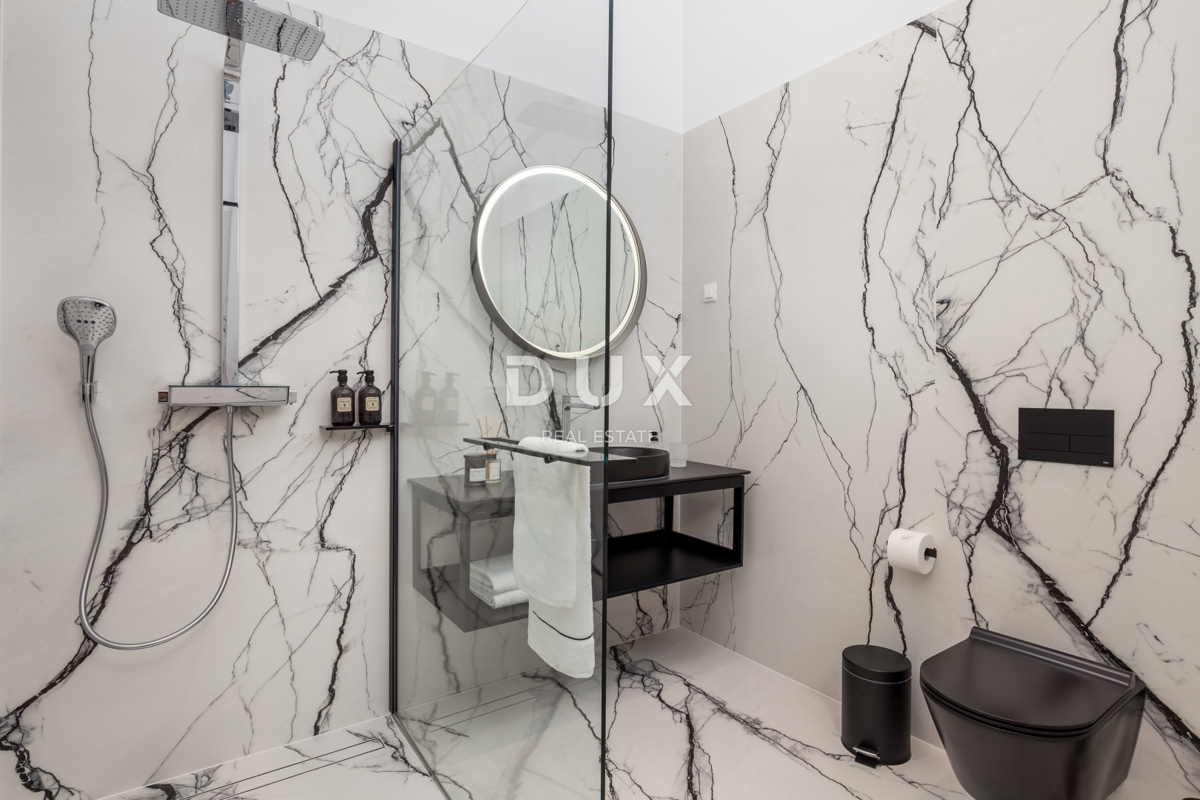 OPATIJA, CENTER - edinstvena nepremičnina velikosti 114 m2, mojstrovina avstro-ogrske arhitekture v središču Opatije