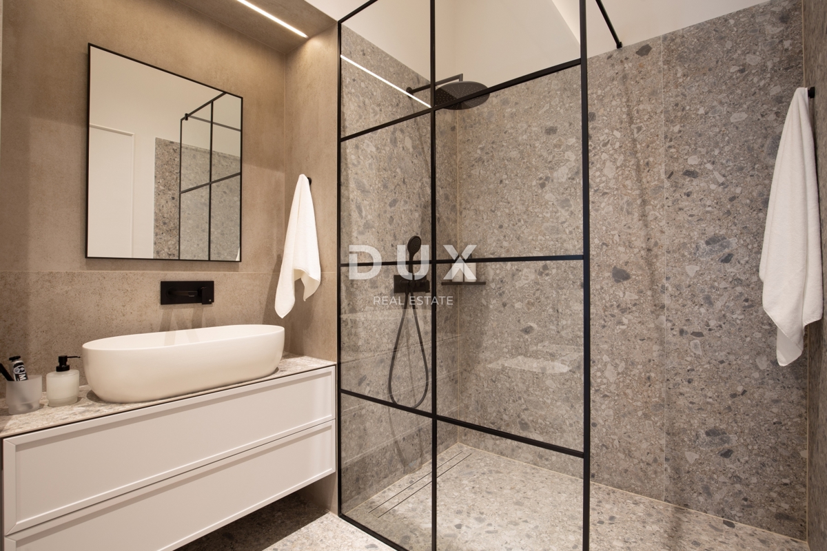 OPATIJA, CENTER - edinstvena nepremičnina velikosti 114 m2, mojstrovina avstro-ogrske arhitekture v središču Opatije