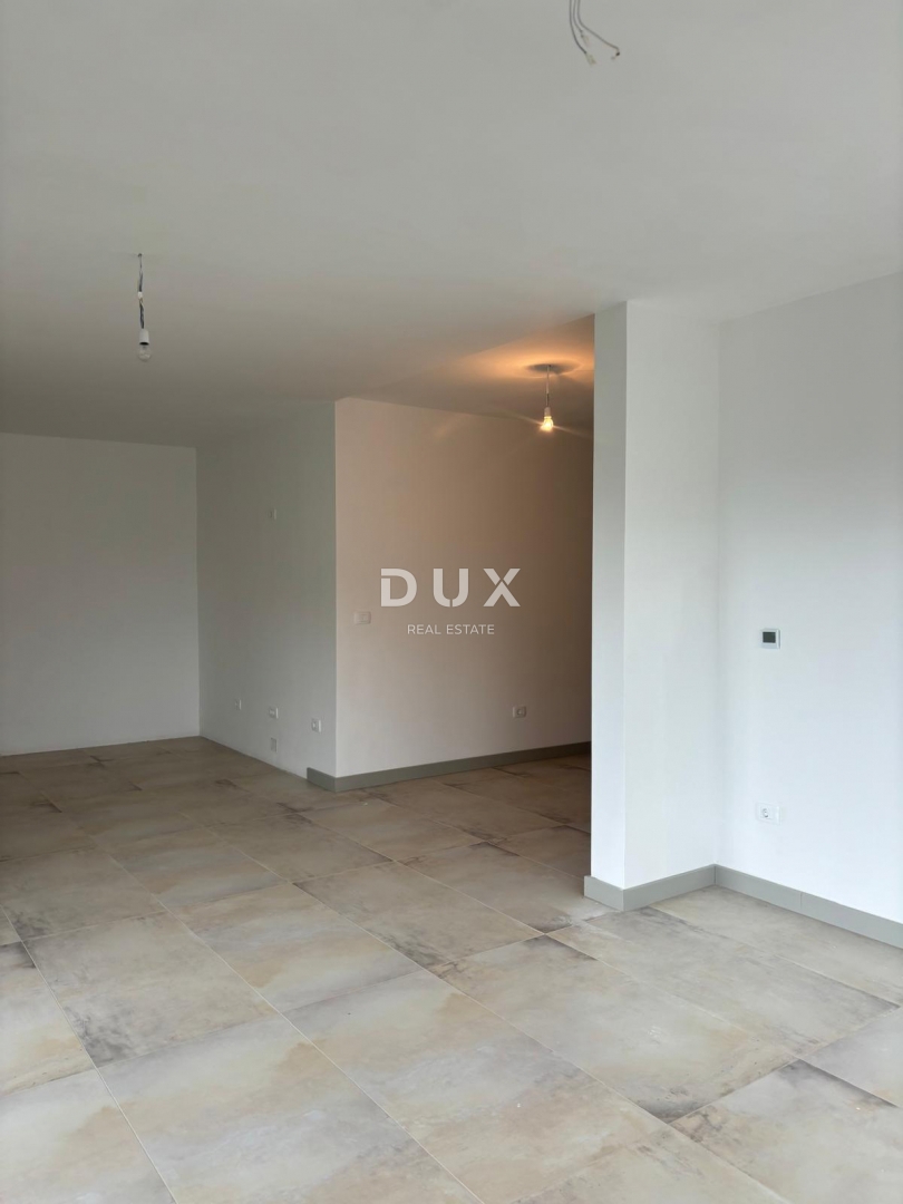 ISTRA, MEDULIN - Luksuzno stanovanje z vrtom, bazenom in garažo! Takoj vseljivo - UPORABNO DOVOLJENJE!