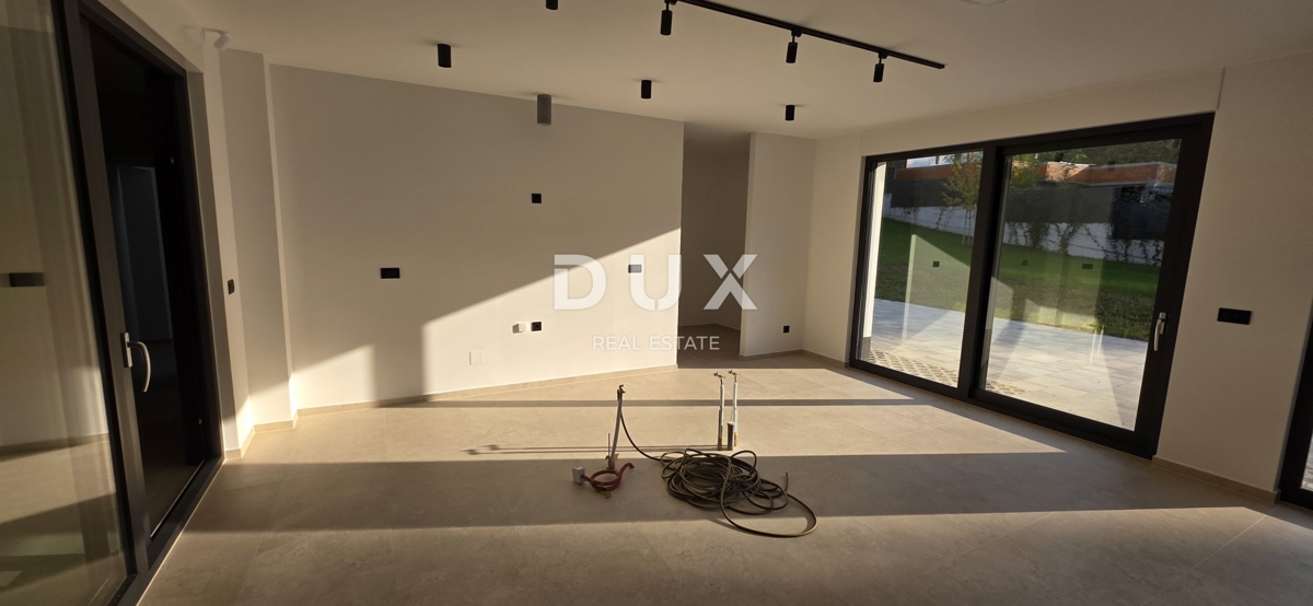 Hiša Donji Trpuci, Brezovica, 645m2