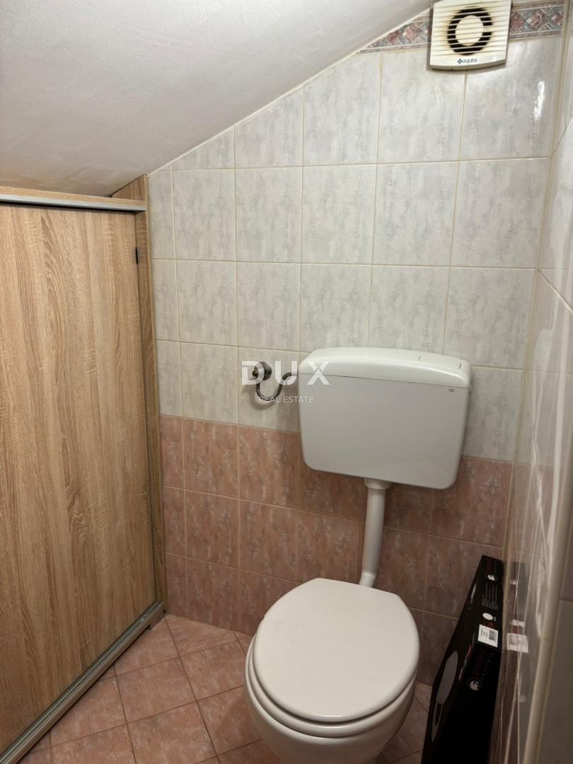 RIJEKA, SRDOČI - Dvoetažno stanovanje s parkirnim mestom