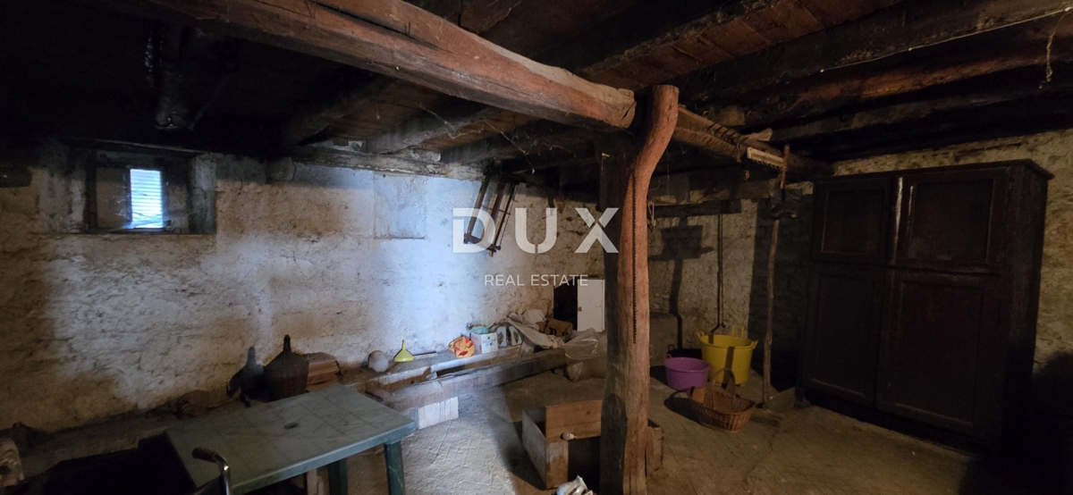 ISTRA, GRAČIŠĆE - Impresivna kamnita hiša z razgledom in vrtom