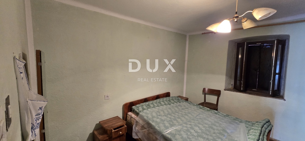 ISTRA, GRAČIŠĆE - Impresivna kamnita hiša z razgledom in vrtom