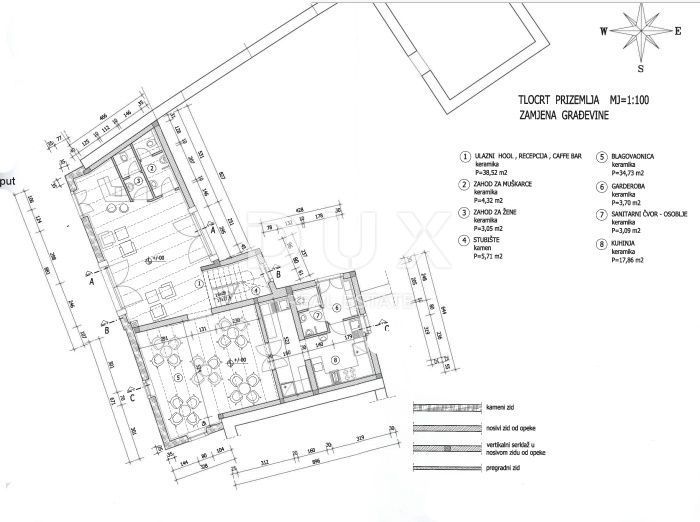 ISTRA, MOMJAN – Privlačno zemljišče z razgledom in kamnitimi stavbami