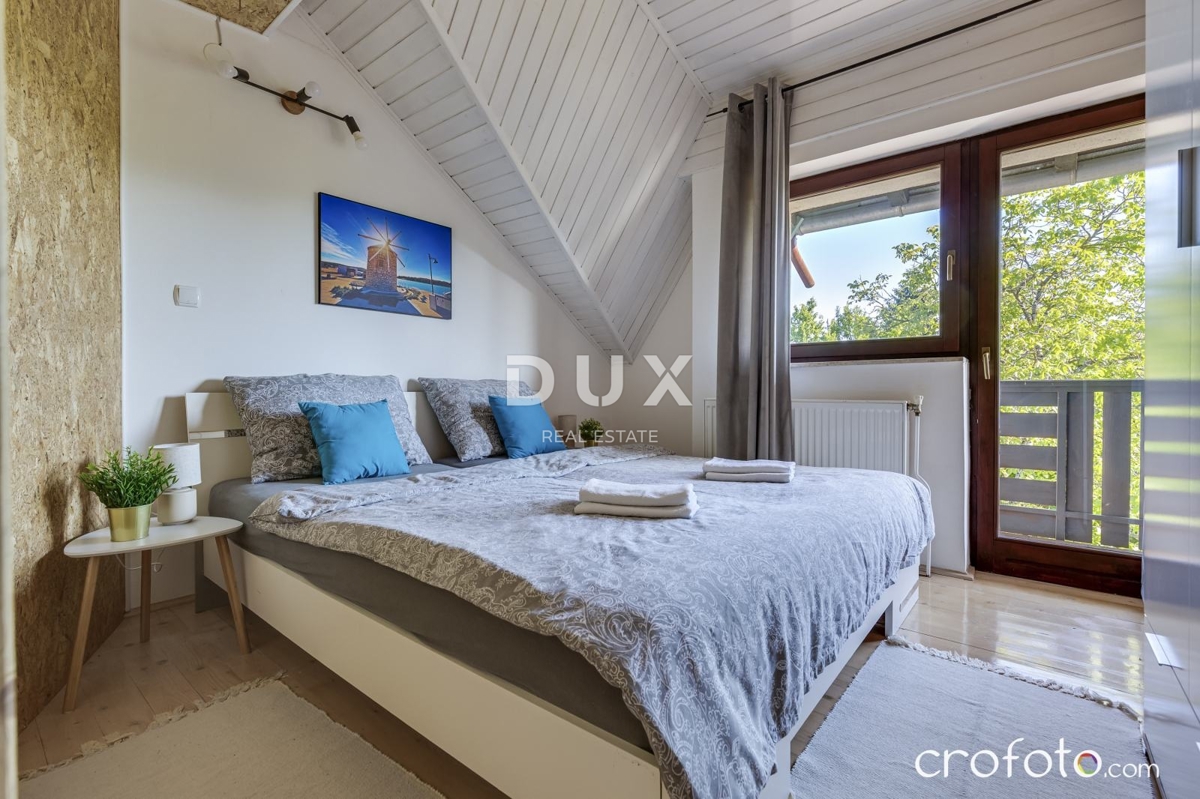 LIKA, PLITVIČKA JEZERA - Obnovljena hiša z bazenom v naravi