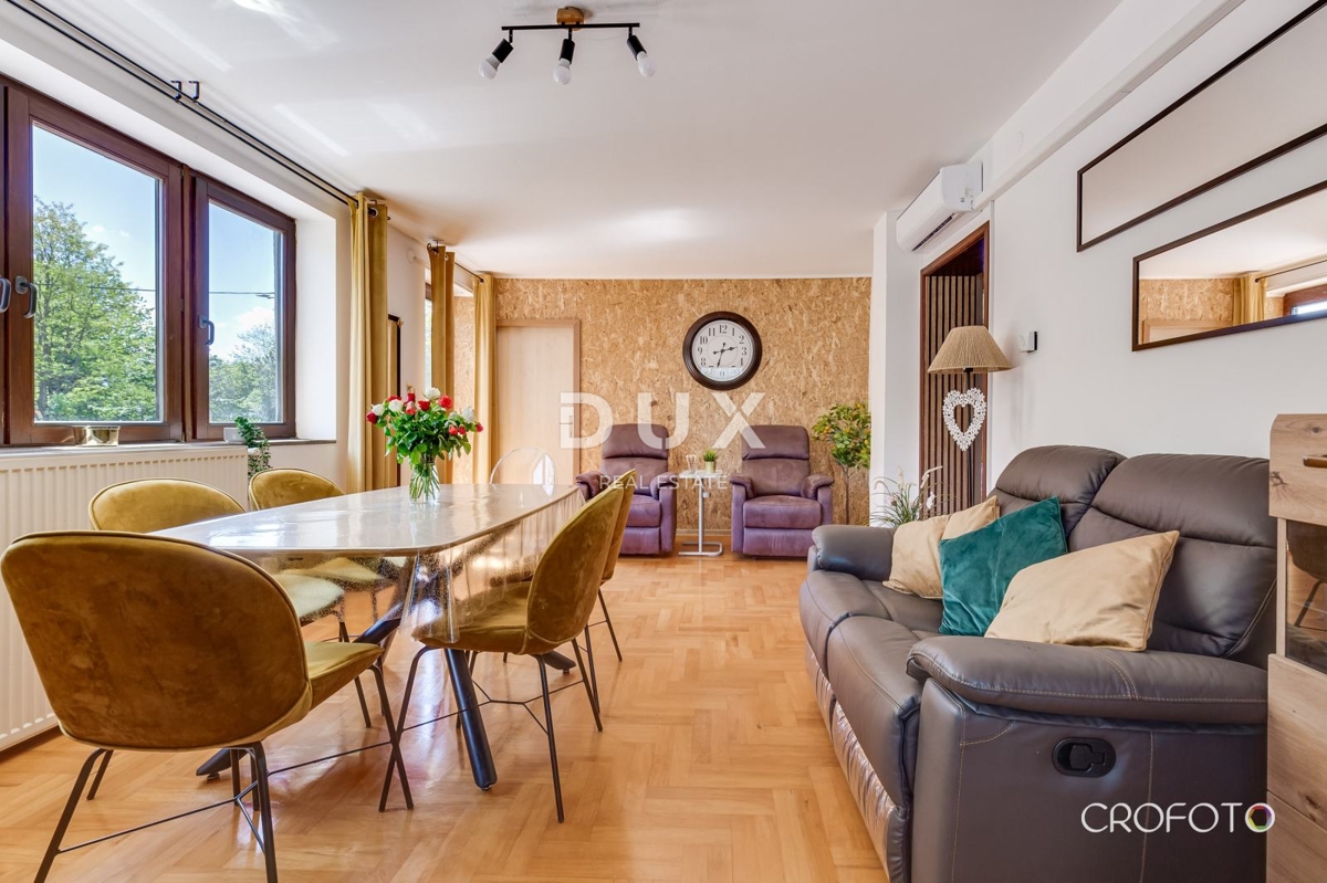 LIKA, PLITVIČKA JEZERA - Obnovljena hiša z bazenom v naravi