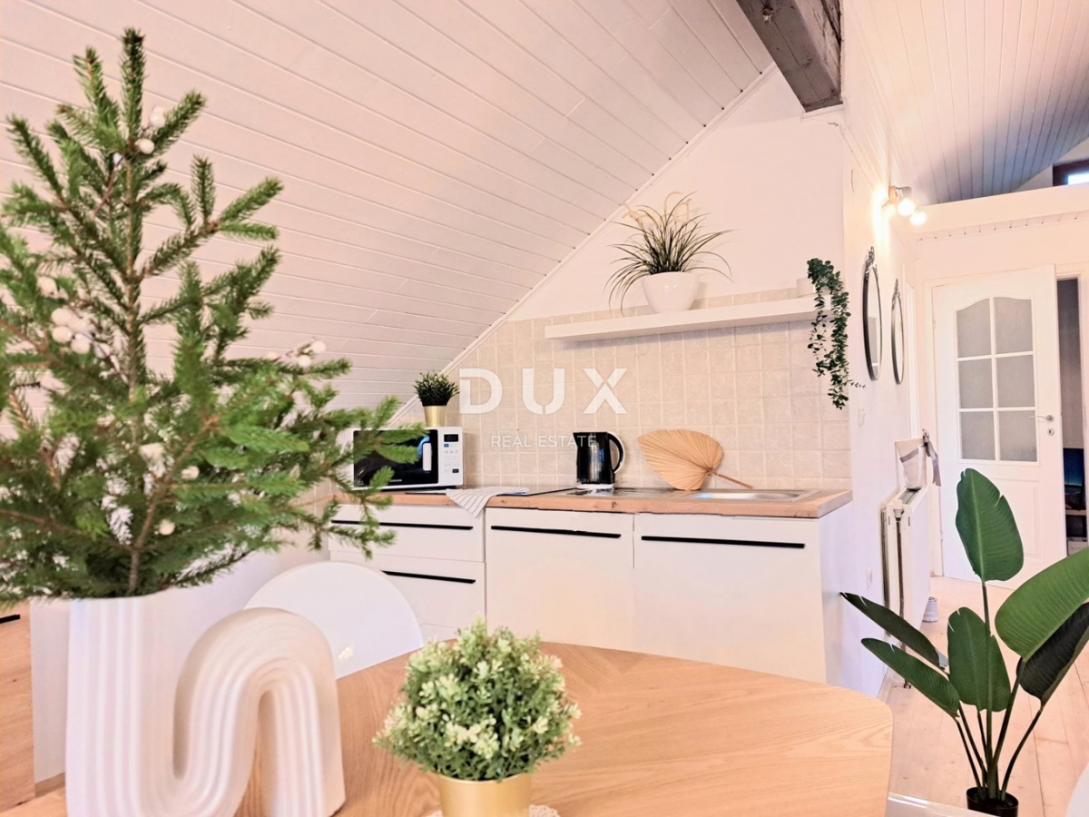 LIKA, PLITVIČKA JEZERA - Obnovljena hiša z bazenom v naravi