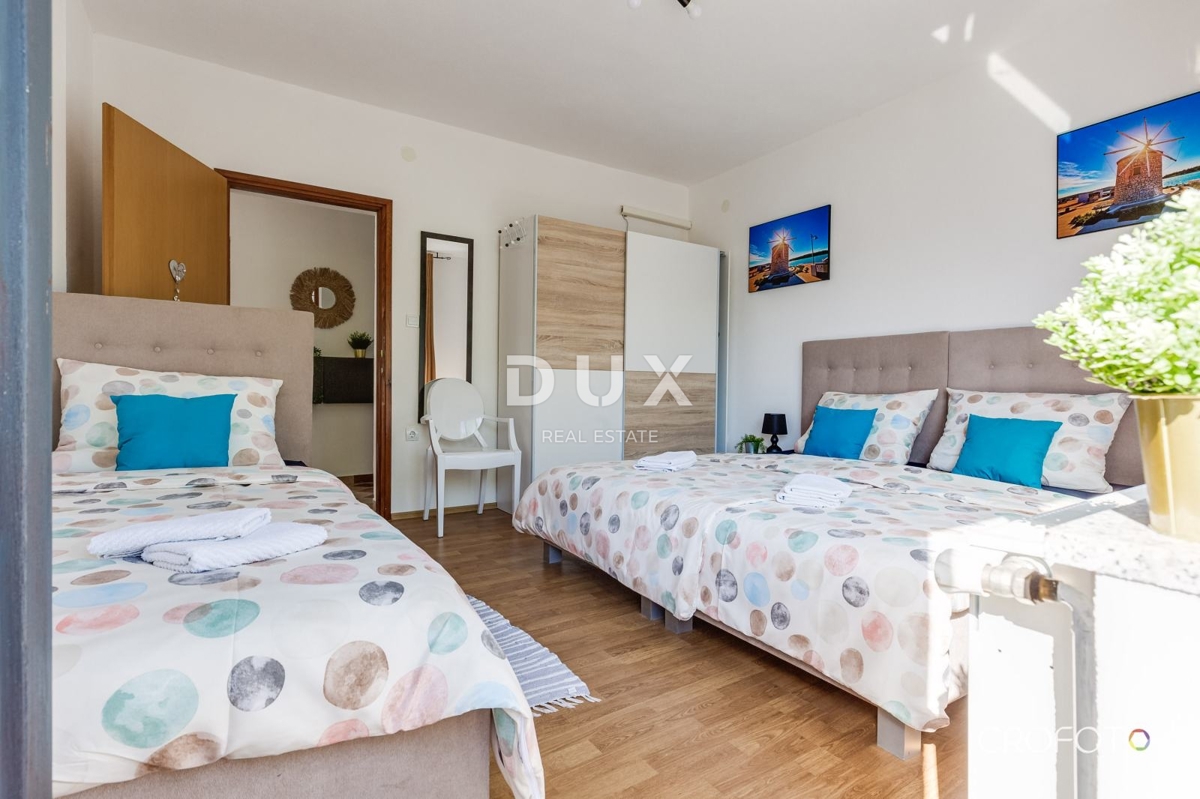 LIKA, PLITVIČKA JEZERA - Obnovljena hiša z bazenom v naravi