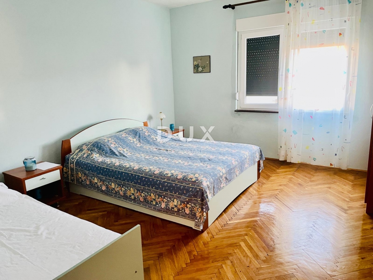 Hiša Tinj, Benkovac, 275m2