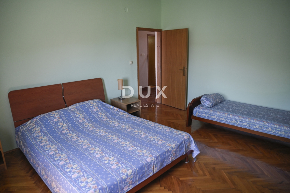 Hiša Tinj, Benkovac, 275m2