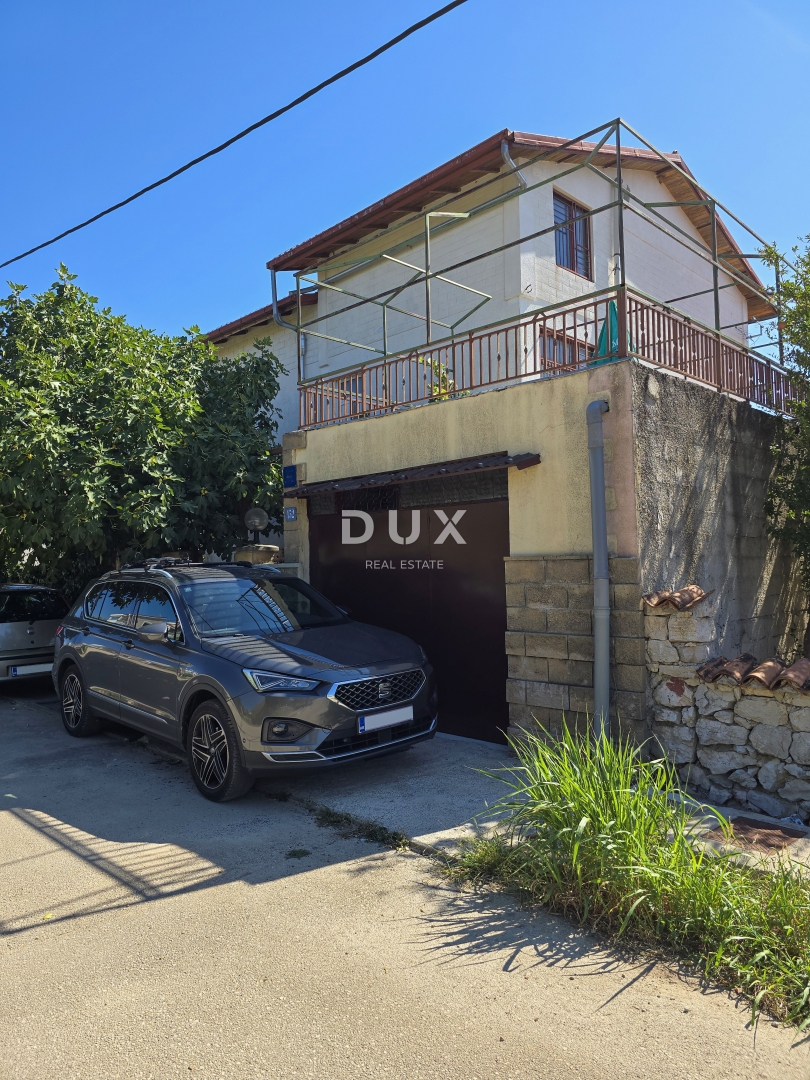 Hiša Tinj, Benkovac, 275m2