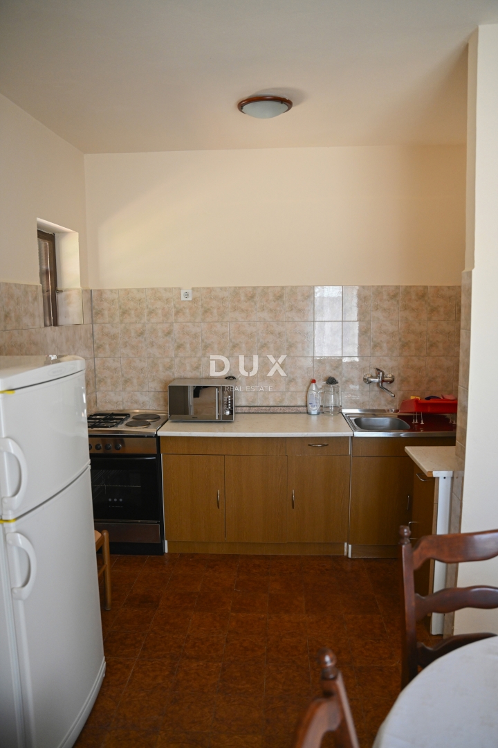 Hiša Tinj, Benkovac, 275m2