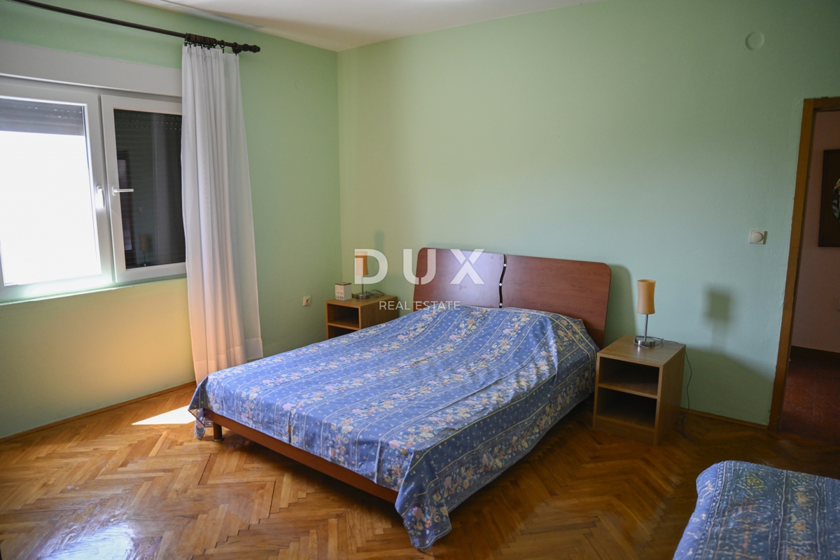 Hiša Tinj, Benkovac, 275m2