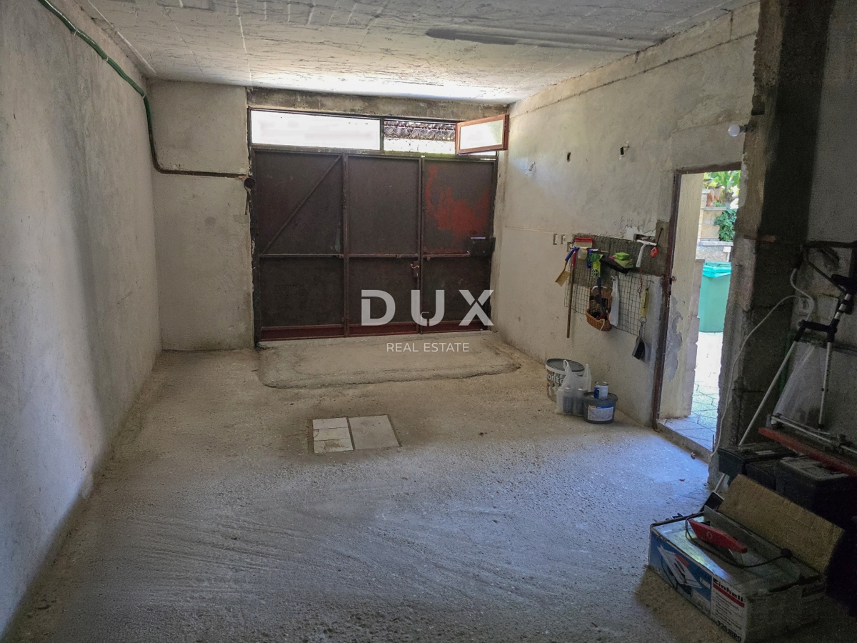 Hiša Tinj, Benkovac, 275m2