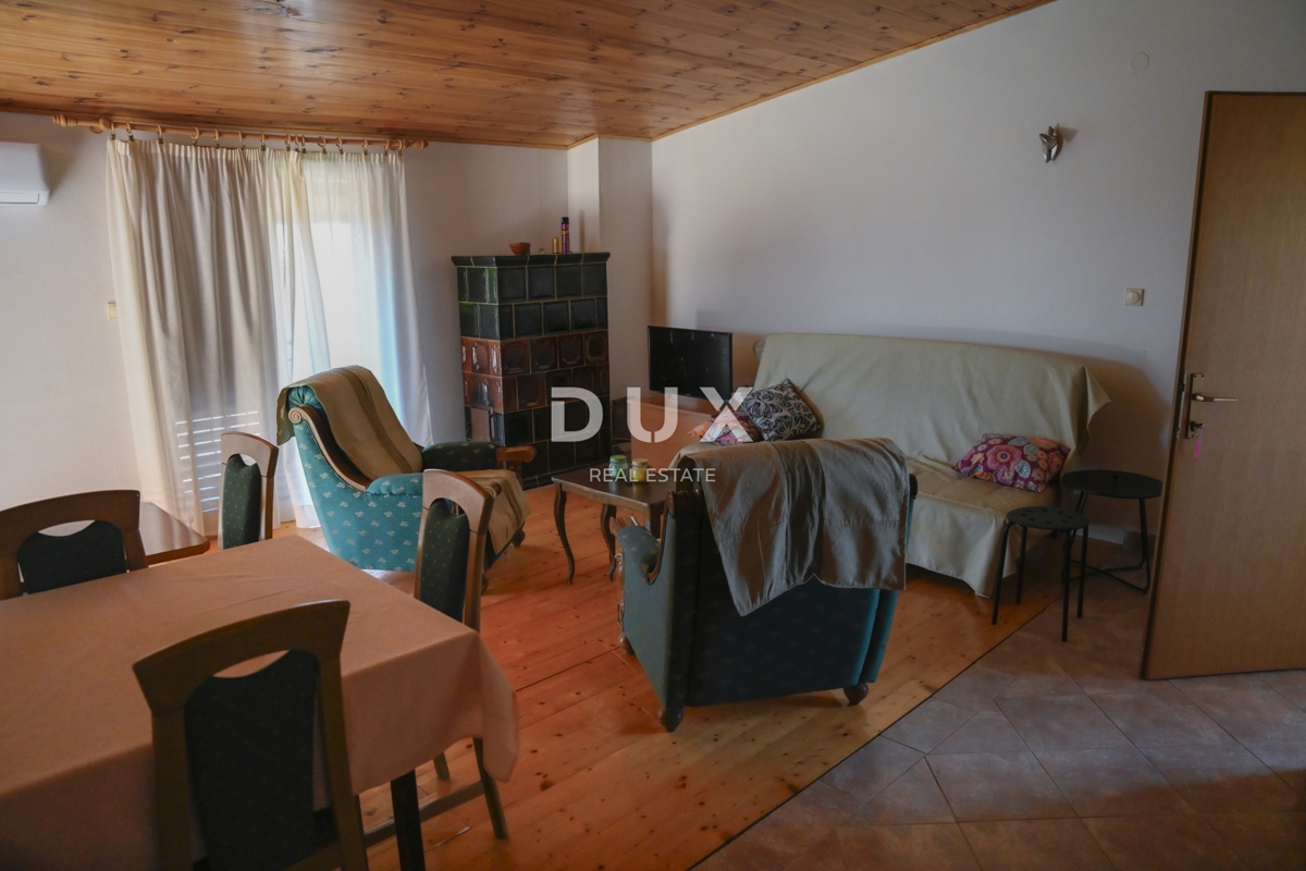 Hiša Tinj, Benkovac, 275m2