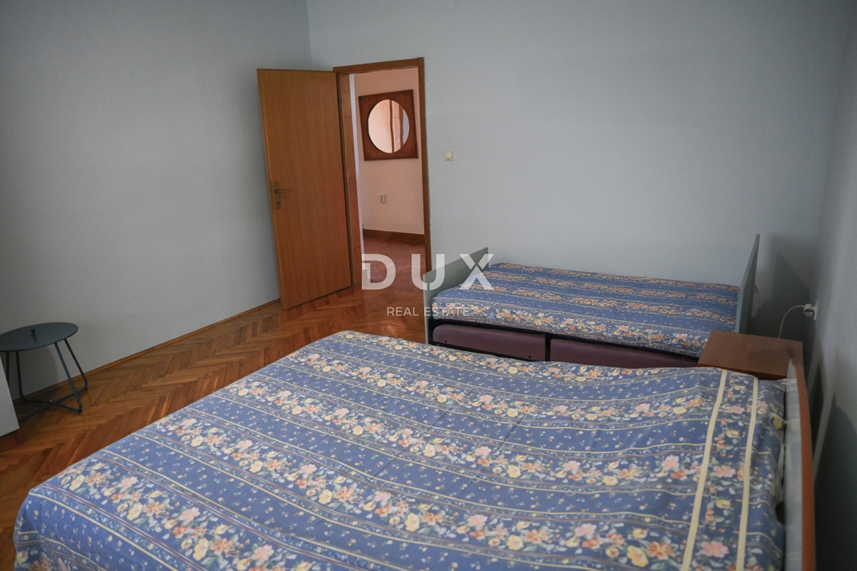 Hiša Tinj, Benkovac, 275m2