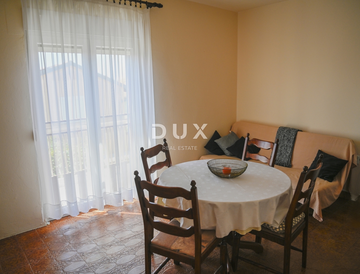 Hiša Tinj, Benkovac, 275m2