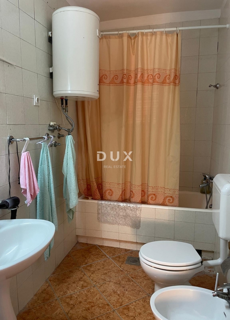 Hiša Tinj, Benkovac, 275m2