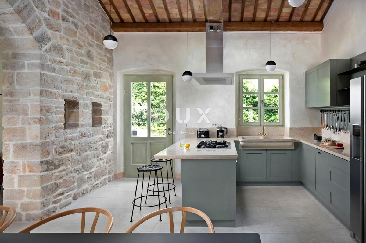 Hiša Višnjan, 309m2