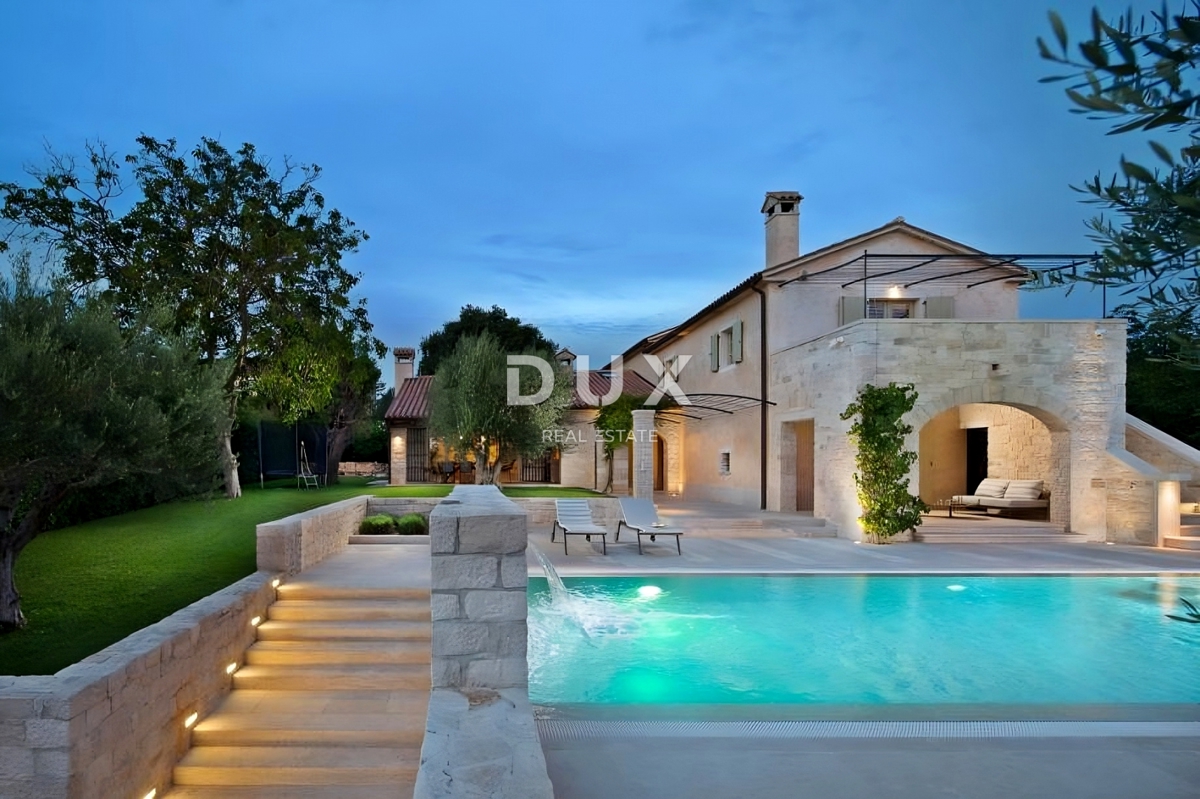 Hiša Višnjan, 309m2