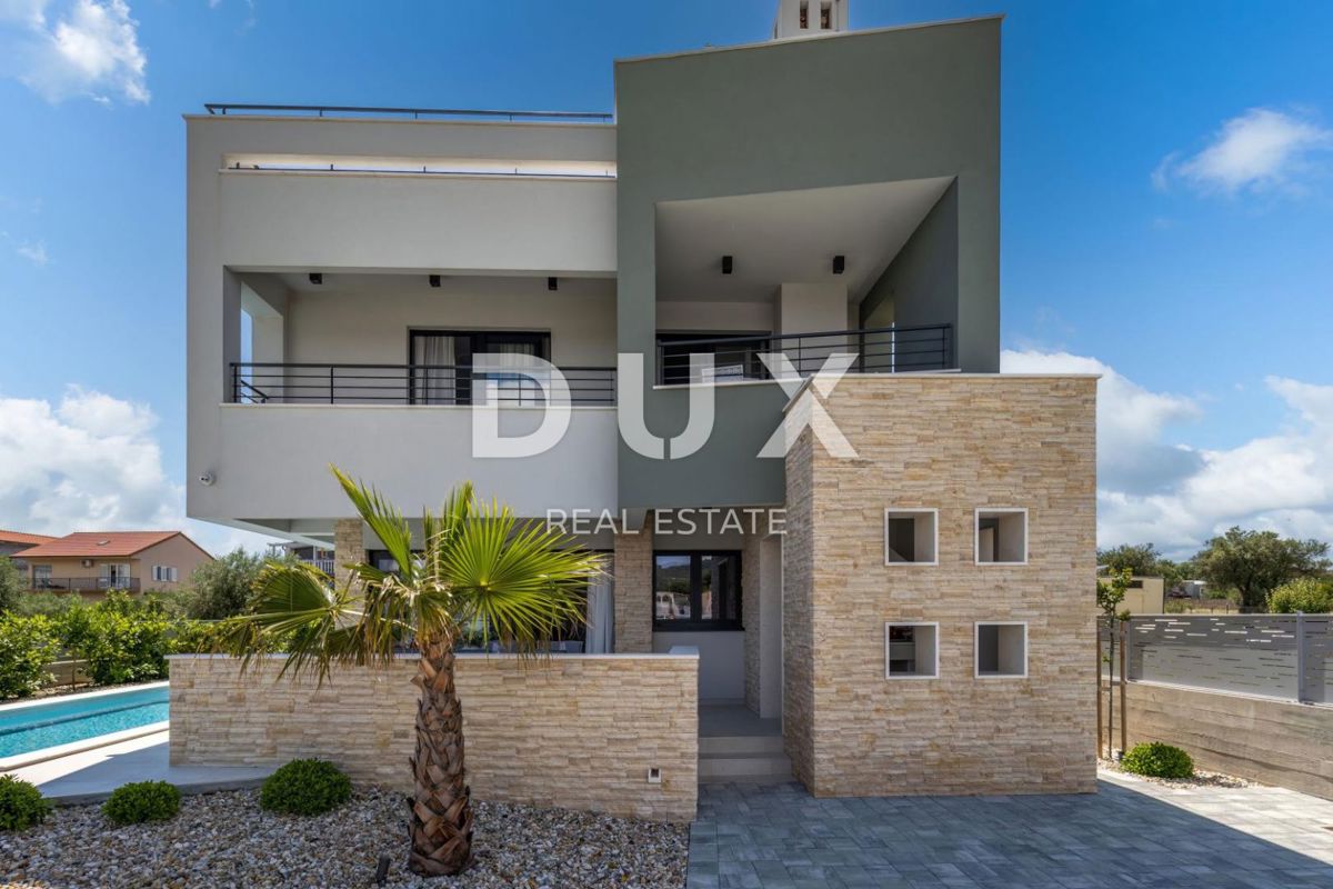 Hiša Bibinje, 345,47m2