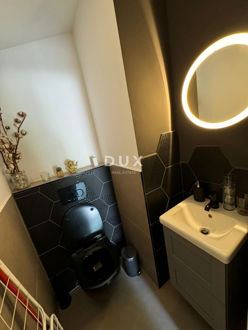 RIJEKA, KOSTRENA - moderna hiša s panoramskim razgledom, garažo in poslovnim prostorom, 500 m od morja