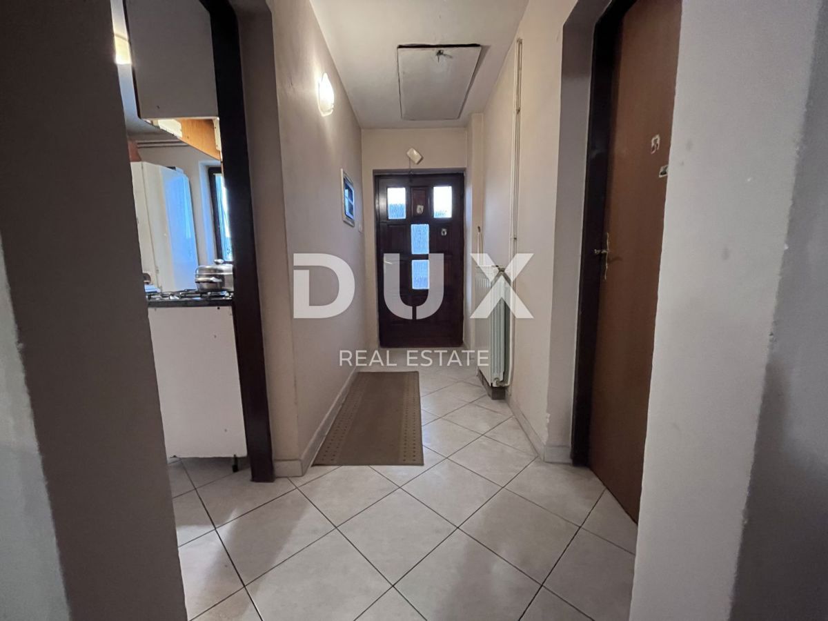 RIJEKA, SRDOČI, CENTER - samostojna hiša s 3 stanovanji + pomožni objekt + vrt! PRILOŽNOST! NUJNO!