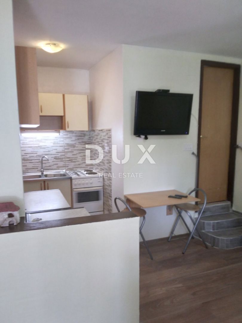 RIJEKA, SRDOČI, CENTER - samostojna hiša s 3 stanovanji + pomožni objekt + vrt! PRILOŽNOST! NUJNO!