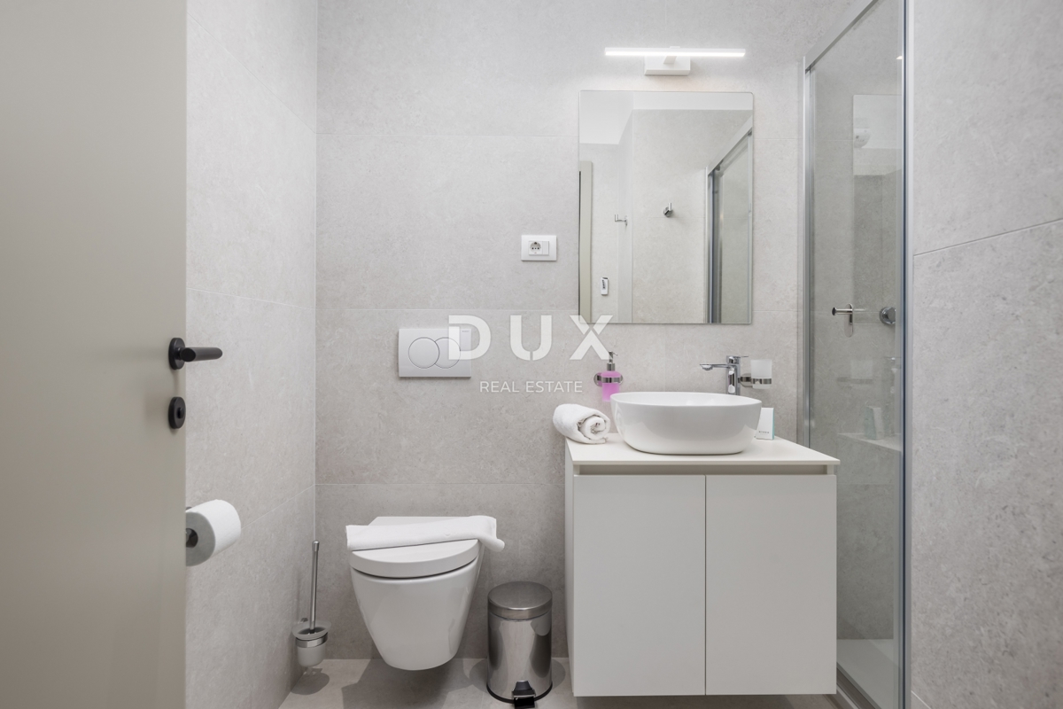 RIJEKA, CENTER - Vrhunsko opremljena nepremičnina s tremi ločenimi enotami in pogledom na celoten Kvarner