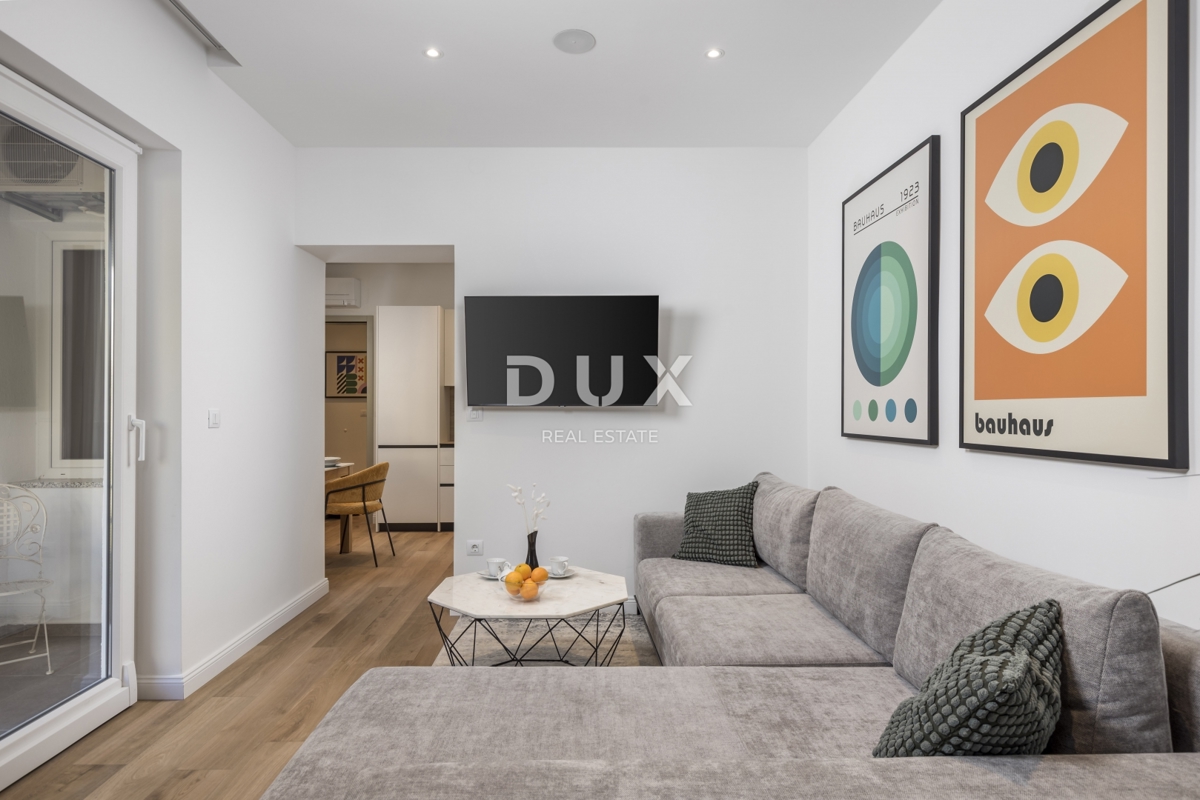 RIJEKA, CENTER - Vrhunsko opremljena nepremičnina s tremi ločenimi enotami in pogledom na celoten Kvarner