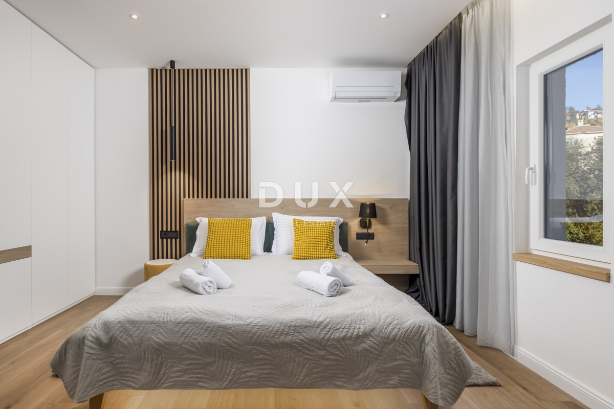 RIJEKA, CENTER - Vrhunsko opremljena nepremičnina s tremi ločenimi enotami in pogledom na celoten Kvarner