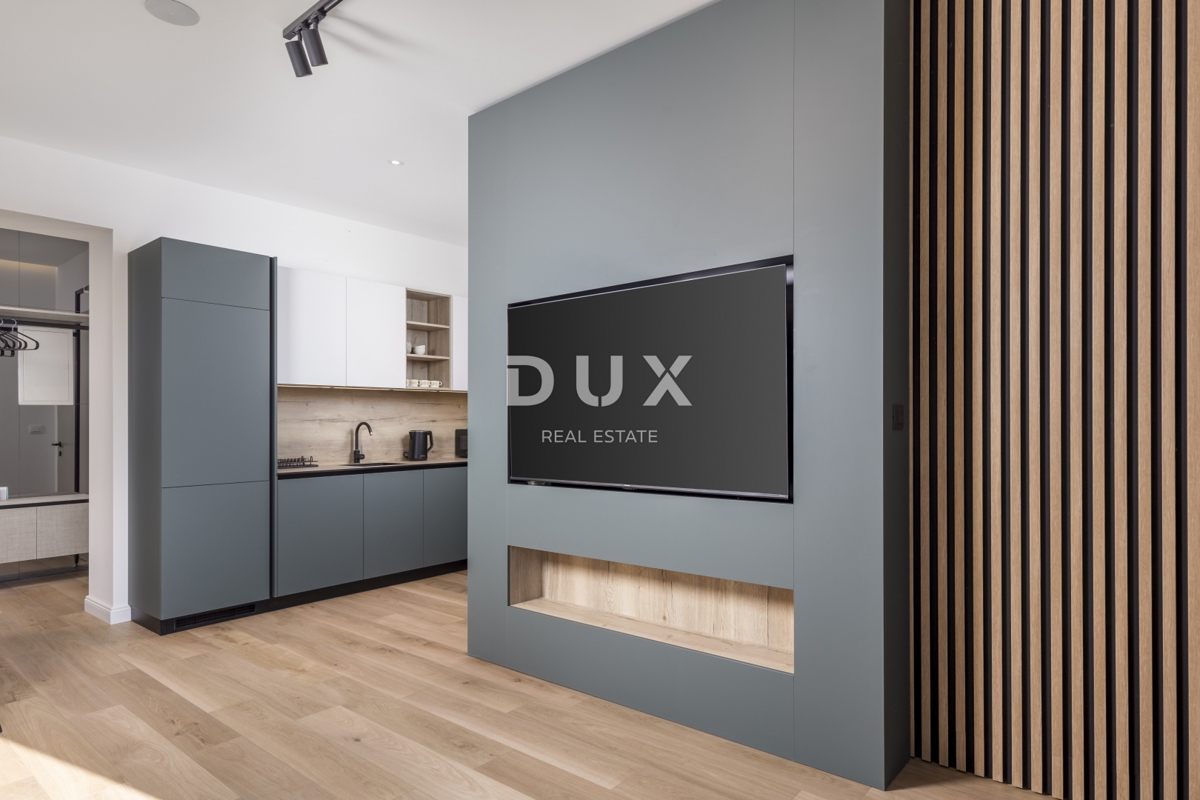 RIJEKA, CENTER - Vrhunsko opremljena nepremičnina s tremi ločenimi enotami in pogledom na celoten Kvarner