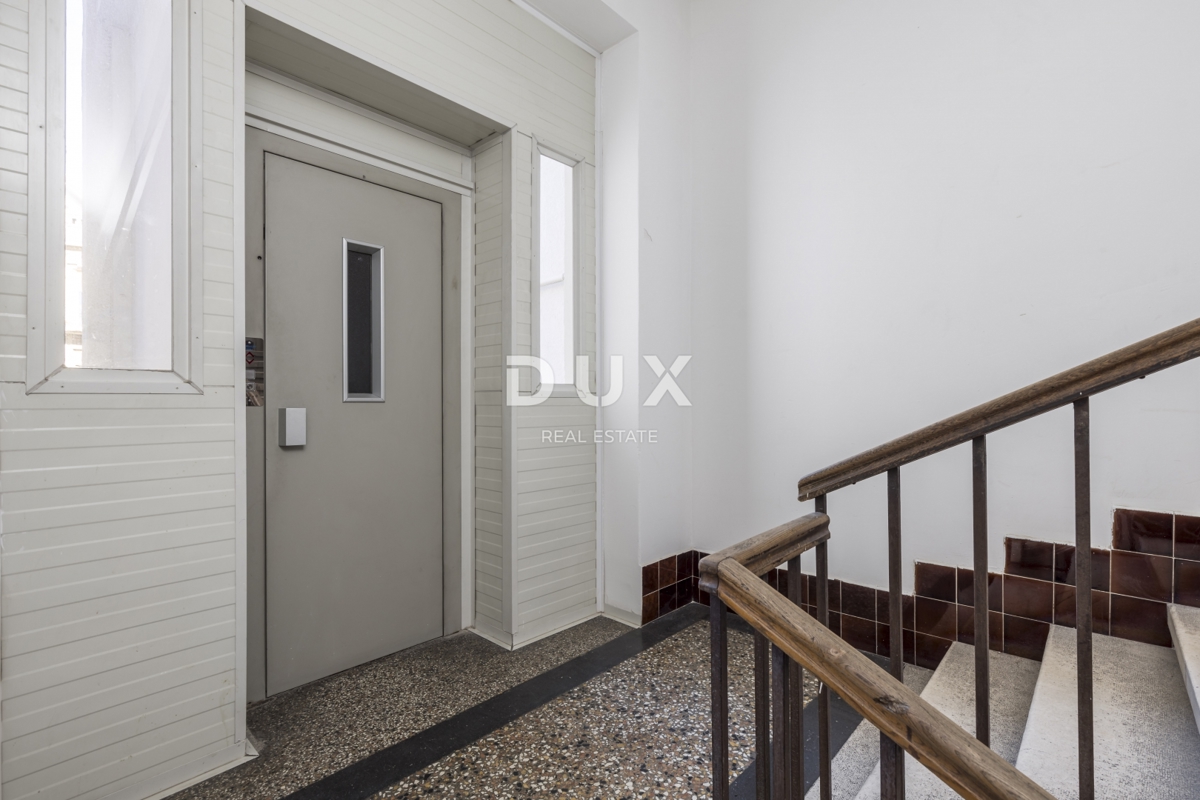 RIJEKA, CENTER - Vrhunsko opremljena nepremičnina s tremi ločenimi enotami in pogledom na celoten Kvarner