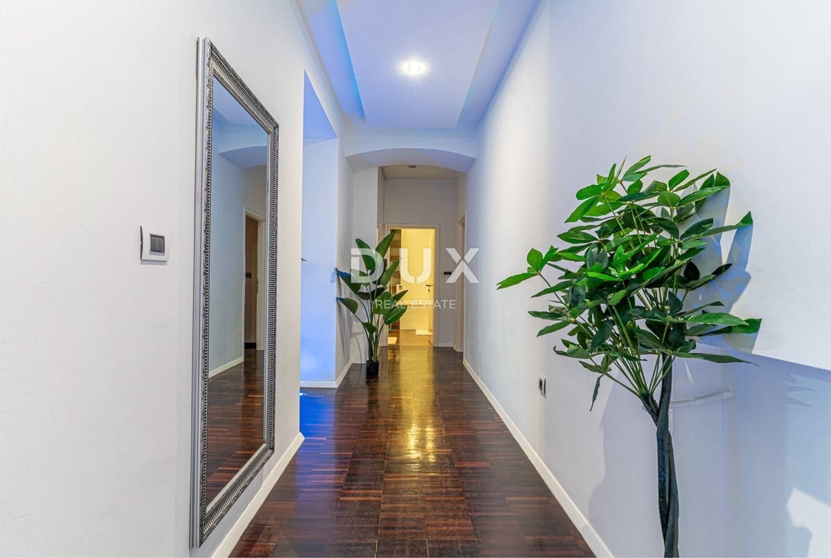 RIJEKA - Luksuzno in moderno stanovanje v središču Reke s pogledom na morje