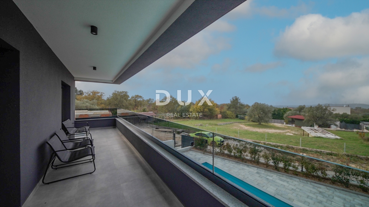 Hiša Kaštel, Buje, 150m2