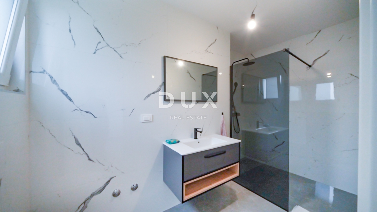 Hiša Kaštel, Buje, 150m2