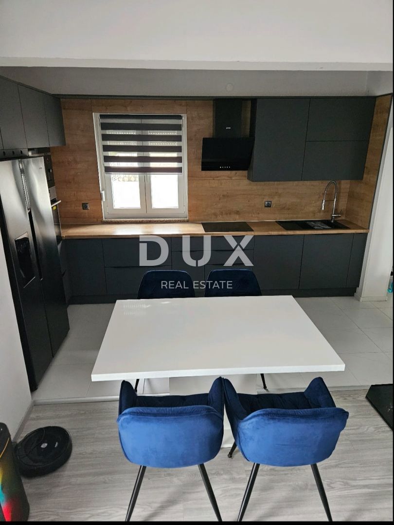 ISTRA, PULA - Družinski apartma z vrtom v centru + dodatna garsonjera! REDKO NA VOLJO LOKACIJA!