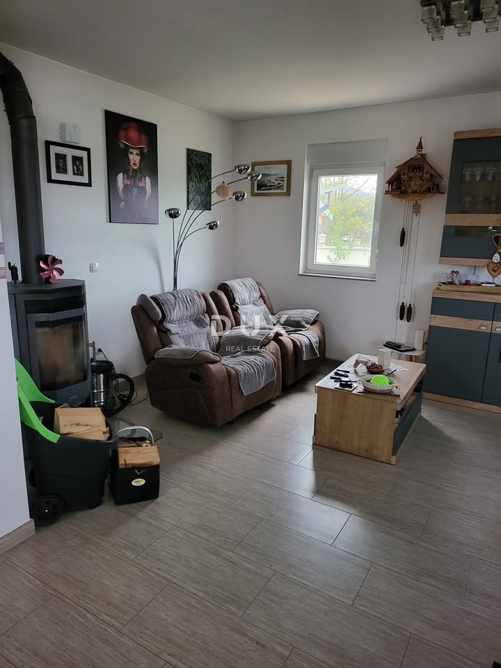 Hiša Donja Jagodnja, Polača, 280m2