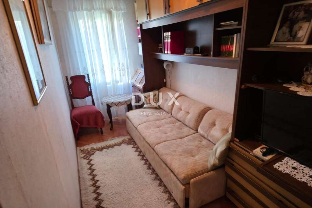 RIJEKA, DONJA VEŽICA – Prenovljeno dvosobno stanovanje s pogledom na morje in balkonom